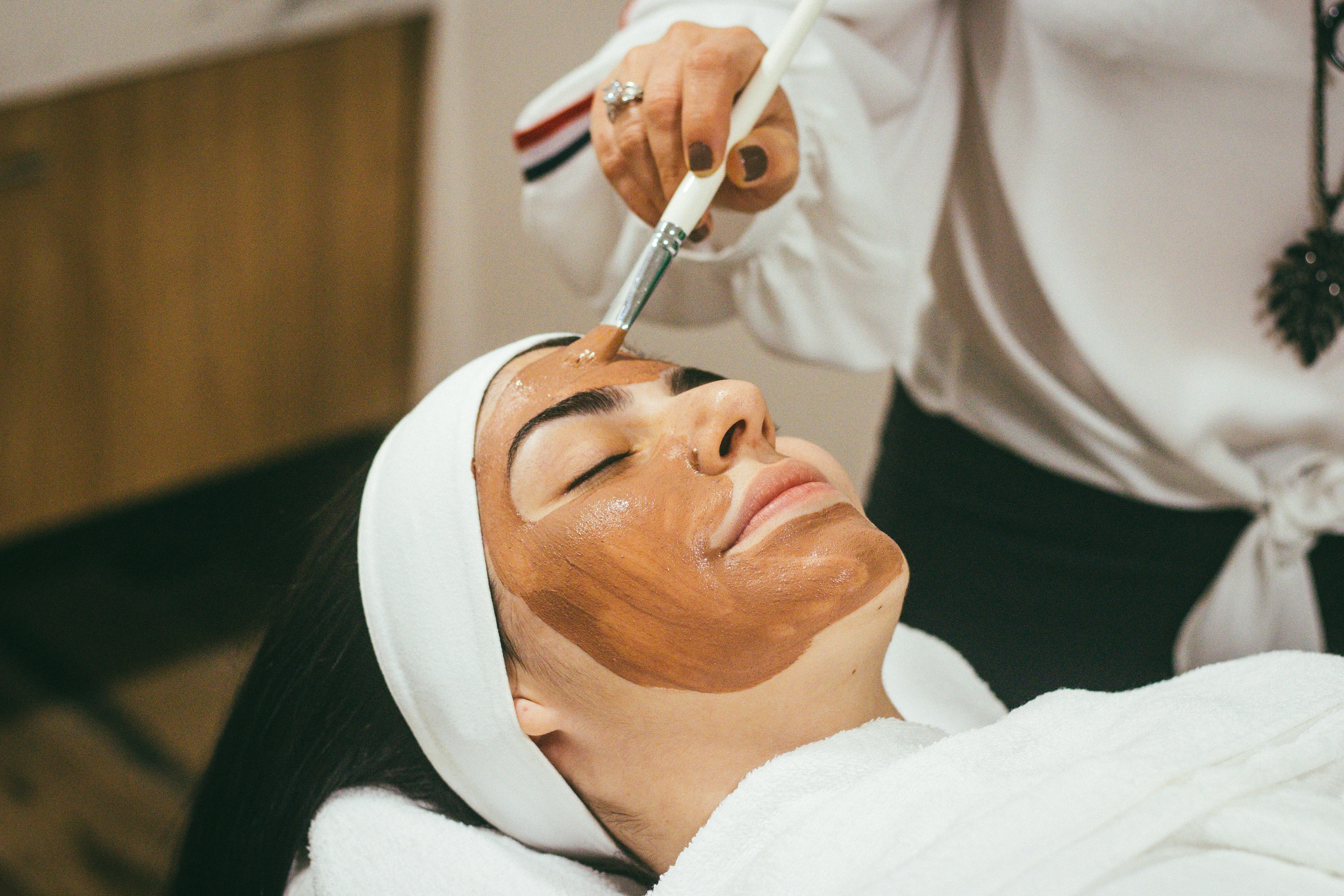 Luxury glow bridal makeover styling in Thrissur