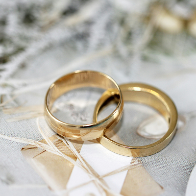 Fine Gold Wedding Ring