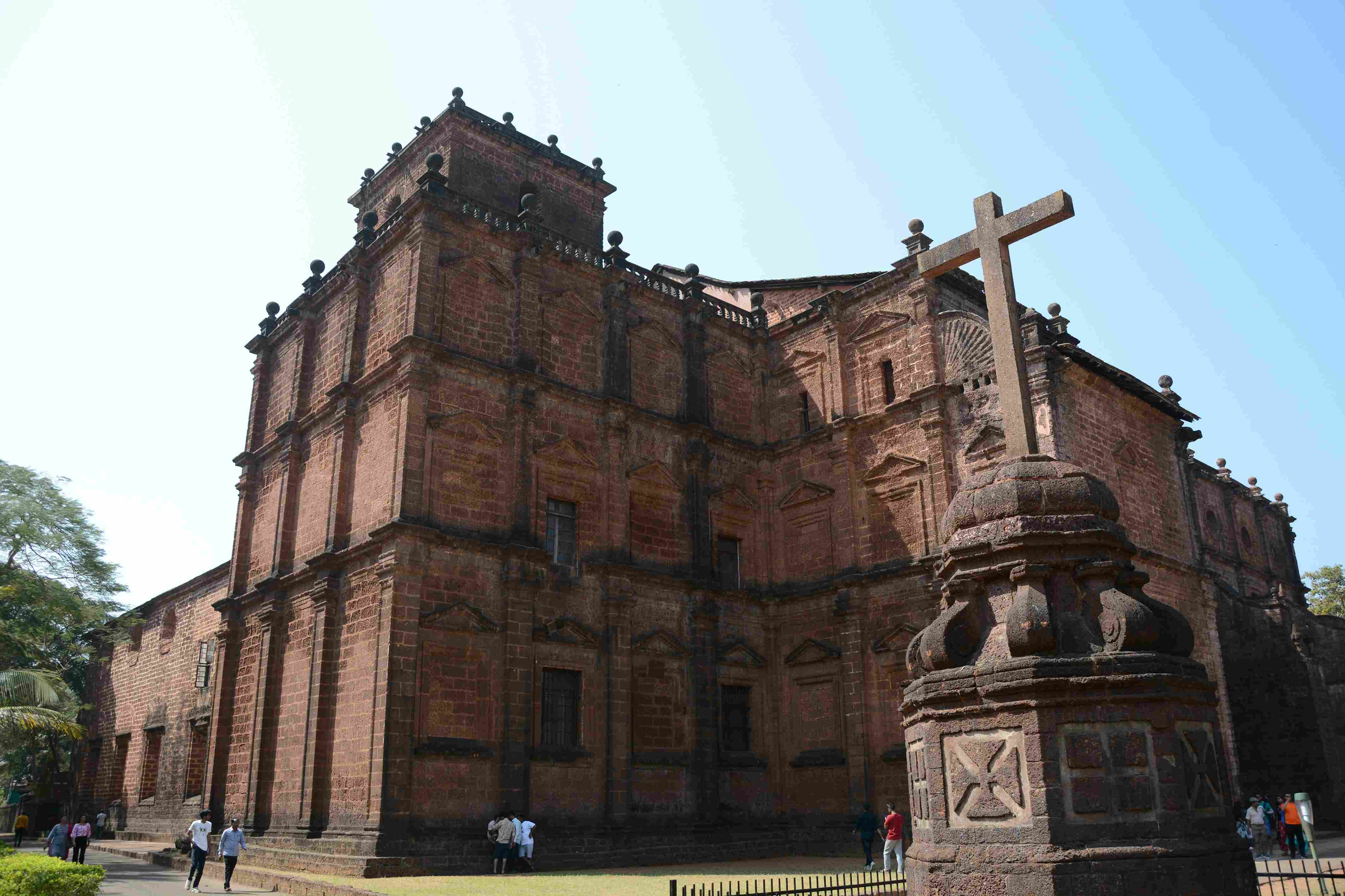 Grand baroque brick facade of Basilica of Bom Jesus in Old Goa